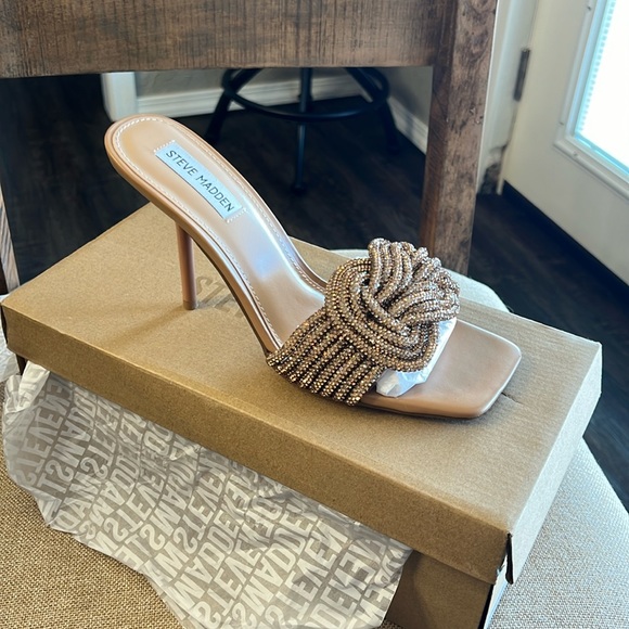 NIB STUNNING BRONZE/COPPER HEELS 9 - Picture 2 of 10